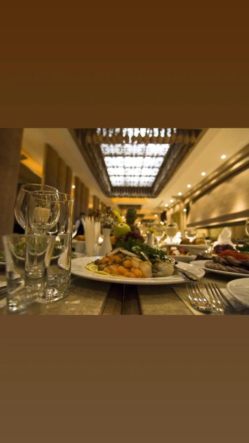 Grand Nur Plaza Hotel Aktau  Bagian luar foto