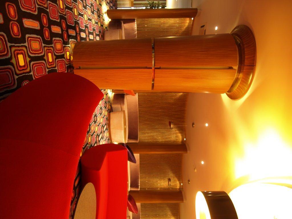 Grand Nur Plaza Hotel Aktau  Bagian luar foto