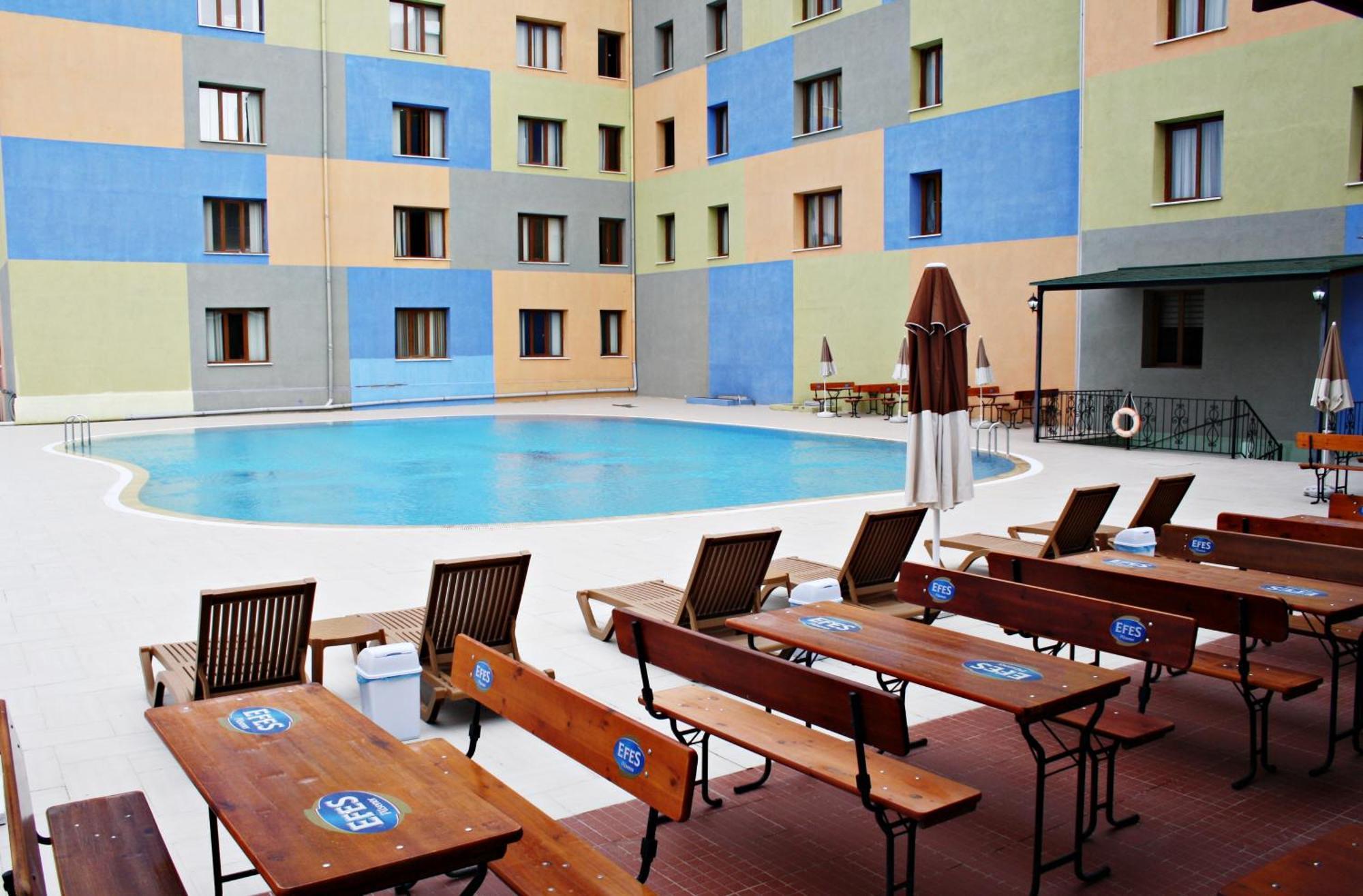 Grand Nur Plaza Hotel Aktau  Bagian luar foto
